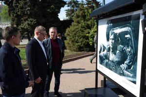Губернатор Алексей Текслер посетил выставку «Урал – опорный край державы»