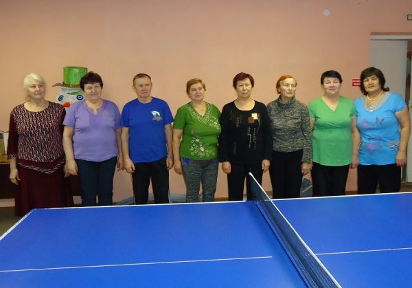 Пенсионеры участвовали  в турнире по теннису