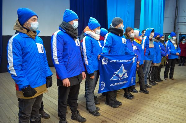 В  Мирном тепло встретили студотряд &laquo;Полярную сову&raquo;