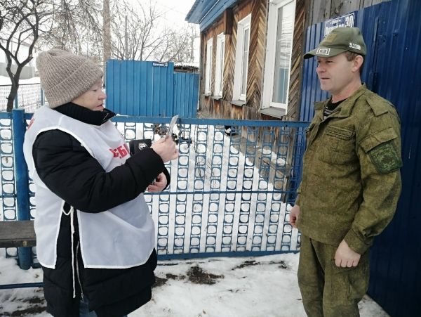 Серебряные волонтеры Уйского округа участвуют в акции &laquo;Поздравим солдат СВО с 23 февраля&raquo;