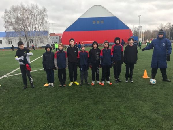 Футболисты Уйской школы стали призерами в мини–футболе