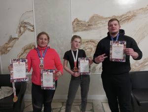 Уйские атлеты успешно выступили  в областных соревнованиях