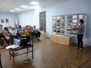 В Уйском краеведческом музее открылась выставка «Мир советской школы»