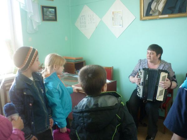Дети социально-реабилитационного Центра для несовершеннолетних посетили ДШИ №1