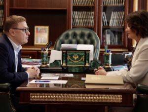 Алексей Текслер встретился с сенатором Маргаритой Павловой