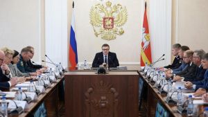 Губернатор Алексей Текслер провел комиссию по снижению аварийности на дорогах