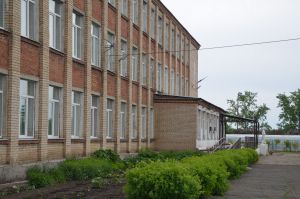 Первого сентября пройдут торжественные линейки в школах страны