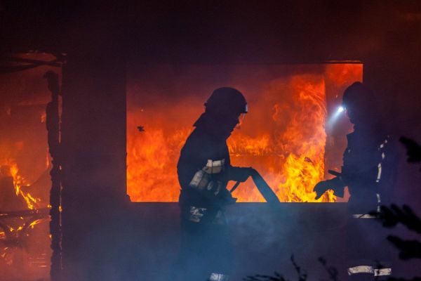 В Уйском произошел пожар в магазине