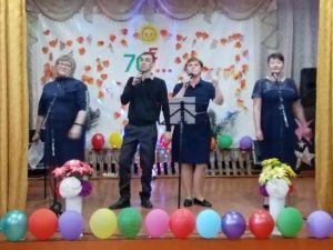 В Зерновом состоялся концерт «Вечер встречи 70-х»