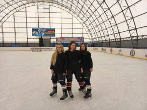 Работа хоккейного корта «Юность» в Уйском