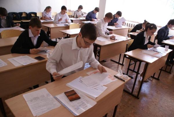14 тысяч школьников Челябинской области сдали русский