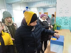 Танцевальный коллектив &laquo;Уралочка&raquo; ДК &laquo;Колос&raquo; выступил в Кидыше