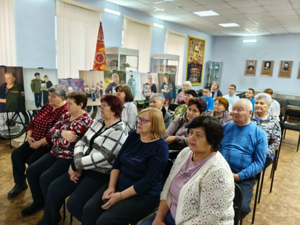 В Уйском краеведческом музее прошёл показ фильма &laquo;Чужих детей не бывает&raquo;