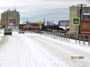 В Уйском, на ул. Российской, появилась &laquo;зебра&raquo;