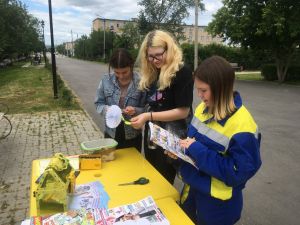 В Уйском открылся читальный зал под открытым небом
