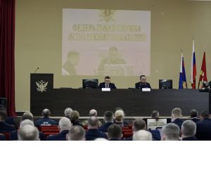 Алексей Текслер участвовал в церемонии представления нового начальника ГУФСИН по Челябинской области