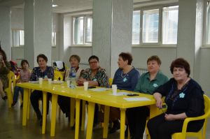 В Уйском ДК &laquo;Колос&raquo; состоялась встреча двух поколений