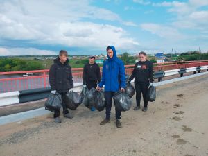В Аминево прошла акция &laquo;Собери пластик - спаси планету&raquo;