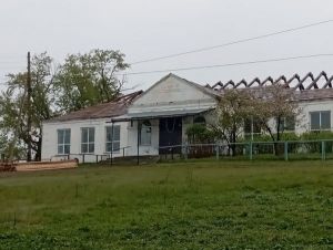 В Кумляке продолжается ремонт сельского клуба