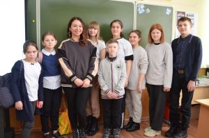 Главный редактор районки рассказала ученикам Уйской школы о журналистике