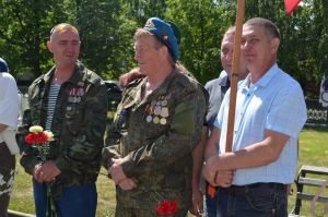 Сегодня в Уйском прошел митинг ко Дню ветеранов боевых действий