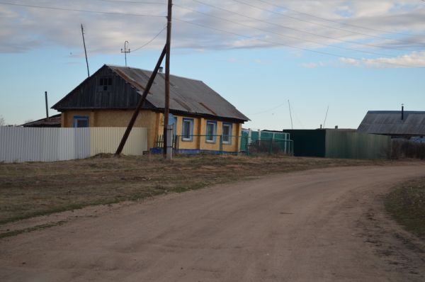 В Березовке устранили небольшую аварию по улице Гагарина