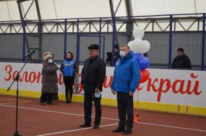 В Уйском состоялось открытие обновленного хоккейного корта &laquo;Юность&raquo;
