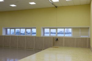 В Уйской школе  завершился ремонт актового зала