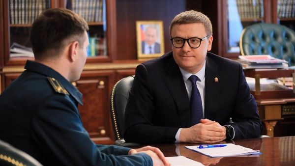 Губернатор Алексей Текслер обсудил внешнюю торговлю региона с новым начальником таможни