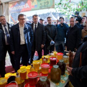 Алексей Текслер открыл  сельскохозяйственную выставку  «АГРО-2019»