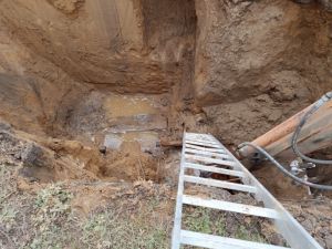 В Кидыше устранили прорыв на магистральном водопроводе