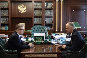 Губернатор Алексей Текслер встретился с депутатом Госдумы Олегом Голиковым