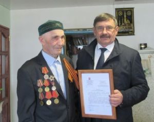 Ветерану войны из Аминево вручили сертификат